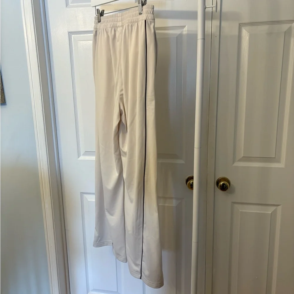 Reebok Baseball Creme & Brown Stripe Highrise Loose Track Pant Small - Picture 13 of 16